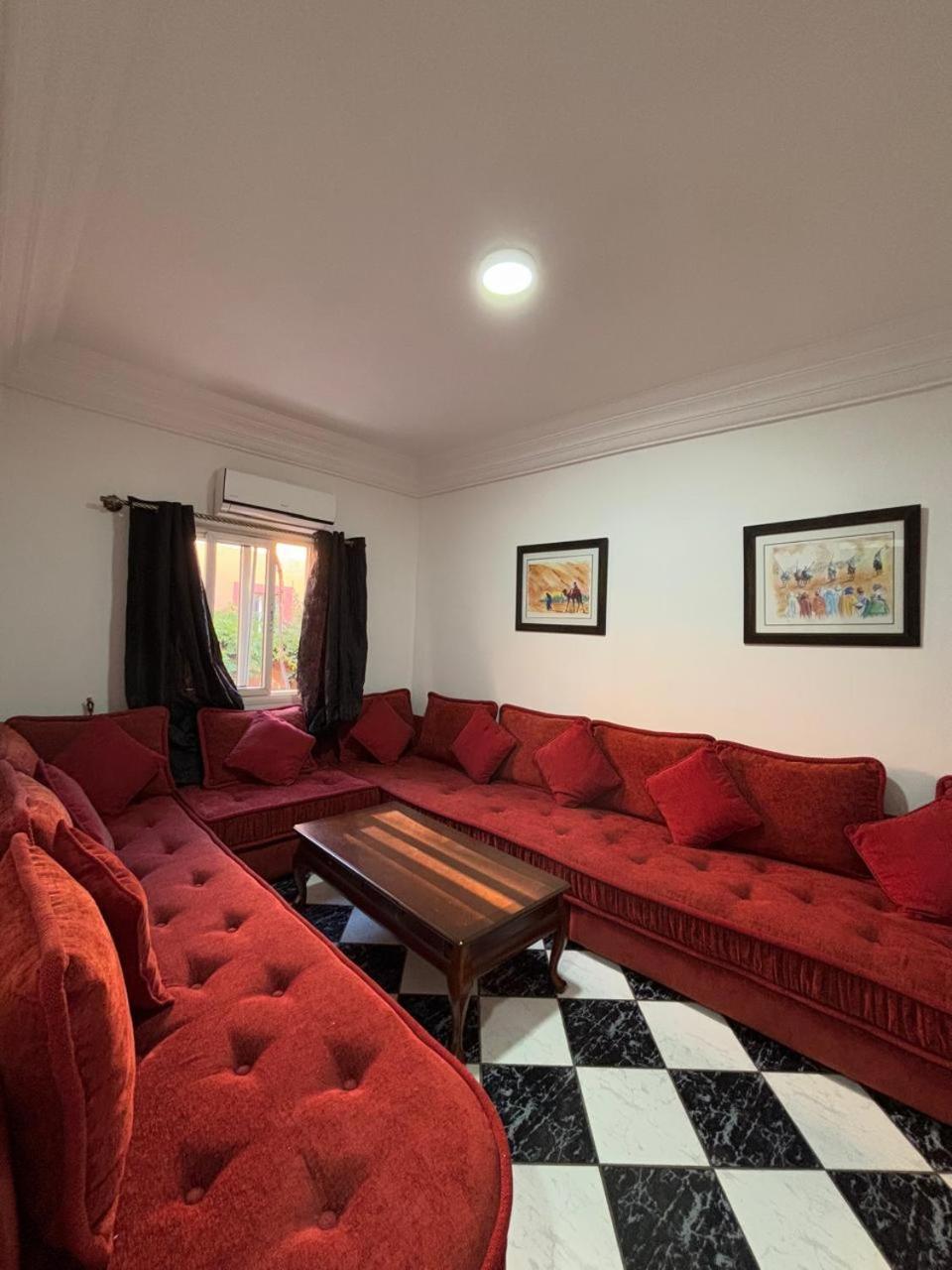 Joli Appartement T2 Residence Avec Piscines 马拉喀什 外观 照片